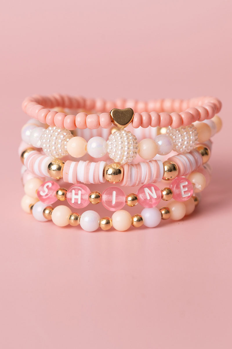 Jewelry Making with Mom: A Special Mother’s Day Activity