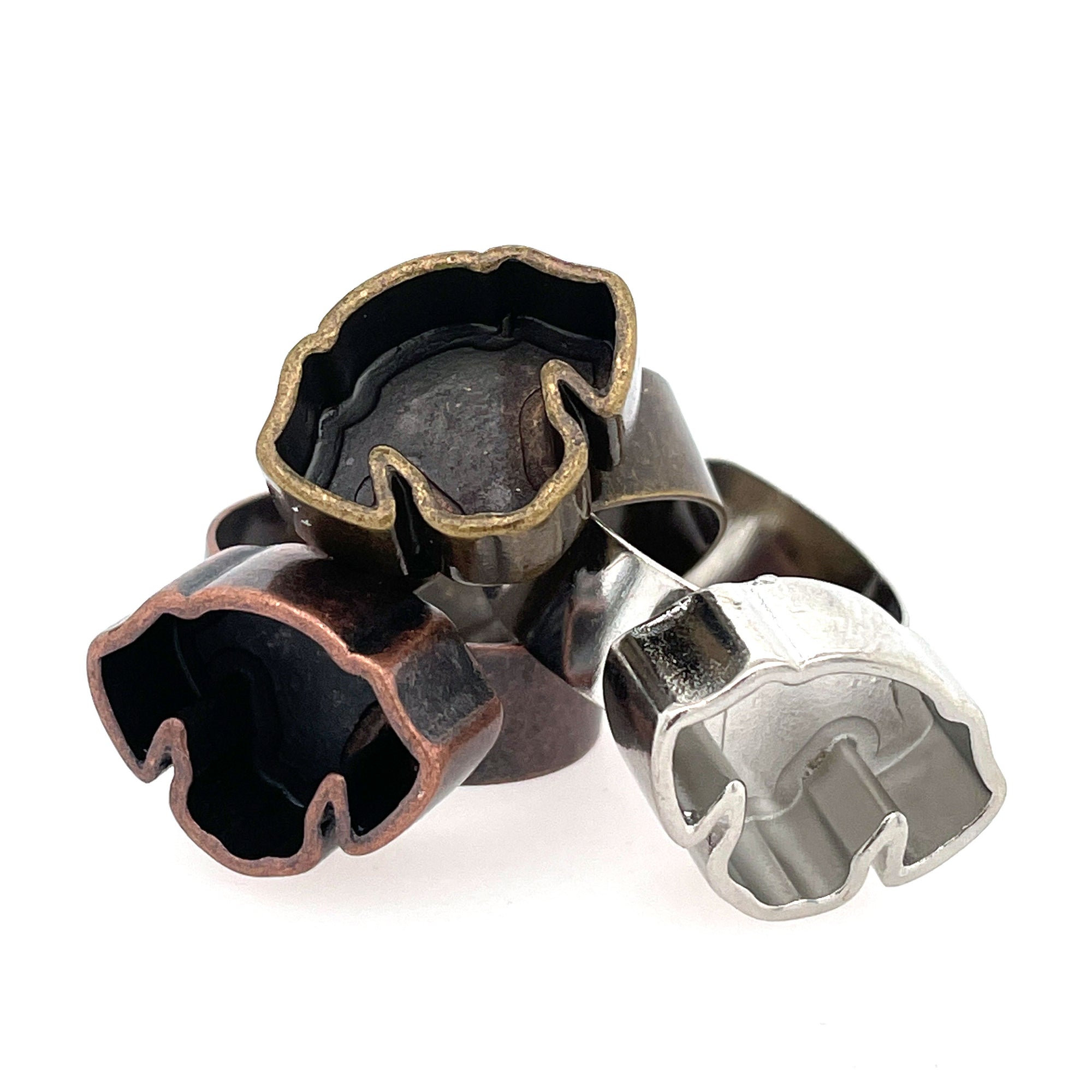 Copper Dog Head Deep Closed Bezel Ring