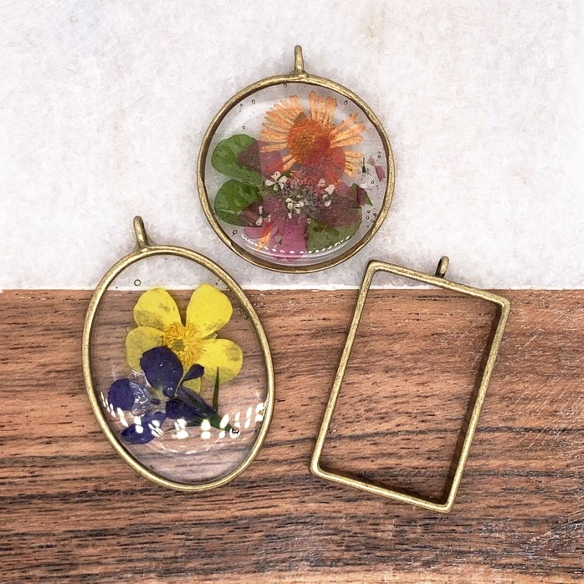Ox Brass Rectangle Large Open Bezel